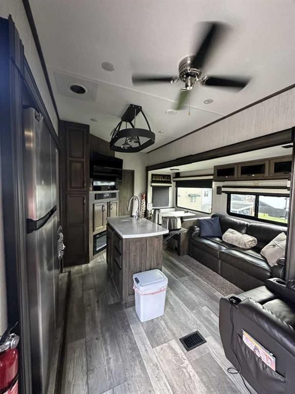 5053 - 25054 South Pine Lake Road, Rural Red Deer County, T0M 1R0 | Image 2