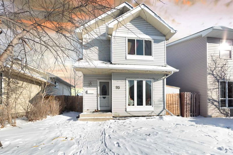 95 Castlegreen Close NE, Calgary, Alberta