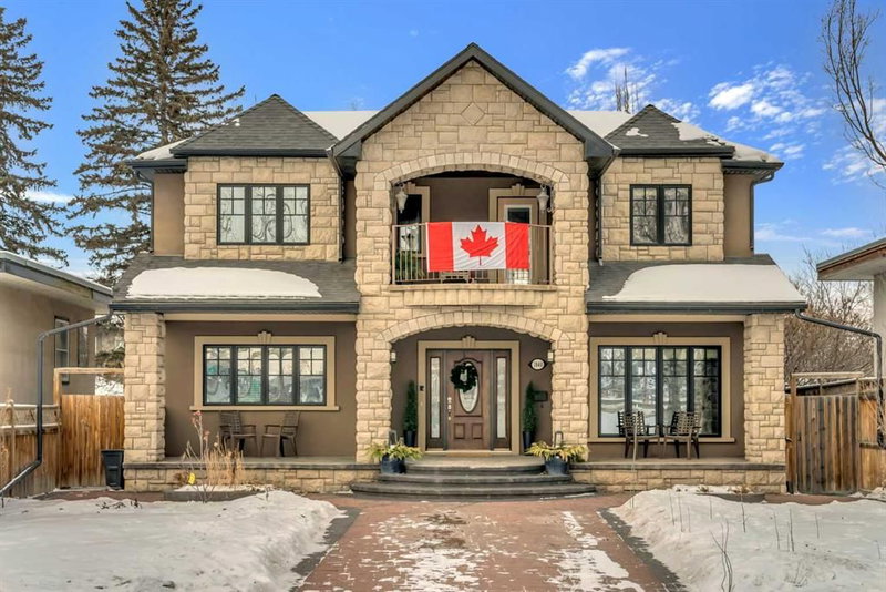 1840 Westmount Boulevard NW, Calgary, T2N3G8 | Image 2