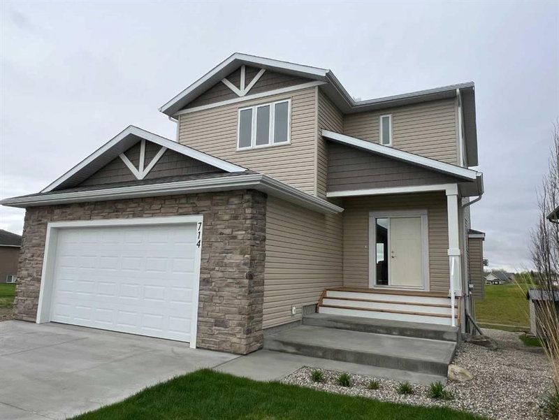 714 Fairways Drive, Vulcan, T0L 2B0 | Image 2