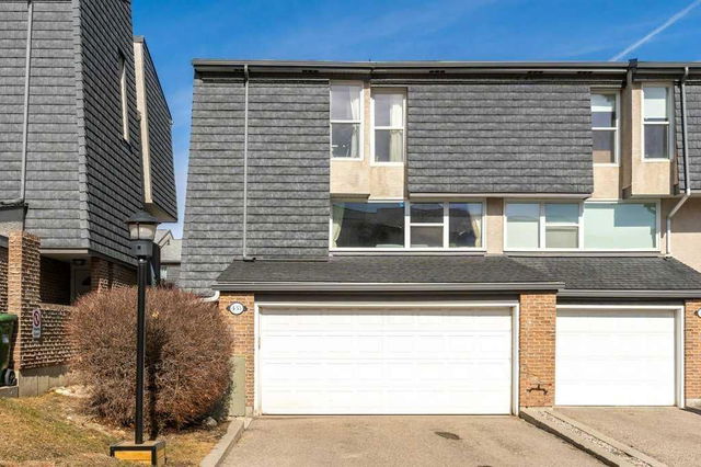 435 Brae Glen Crescent