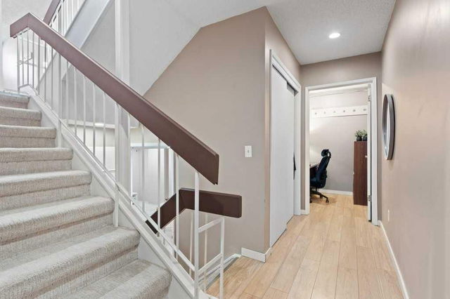 435 Brae Glen Crescent