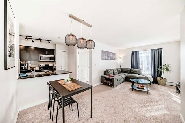 1305 - 81 Legacy Boulevard