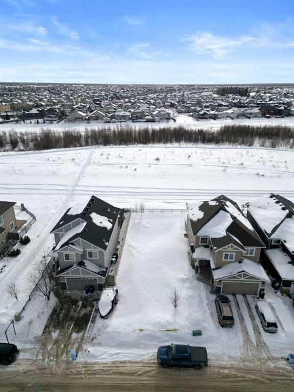 257 Blackburn Drive, Fort McMurray, T9K 0Z8 | Image 2