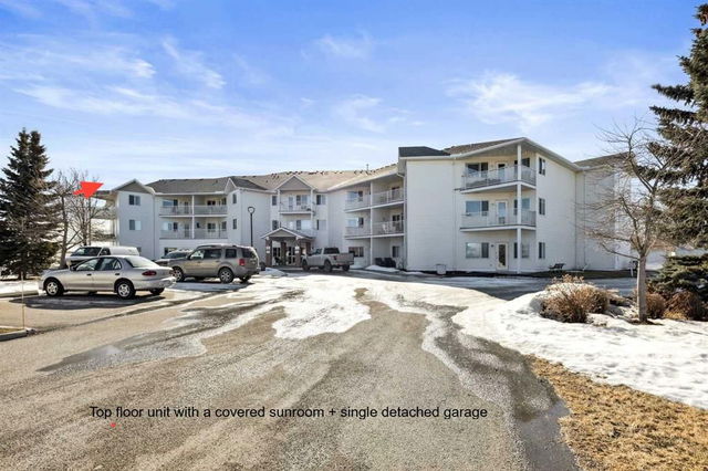 315 - 3 Parklane Way