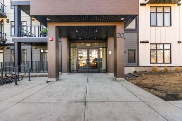 105 - 20 Sage Hill Walk