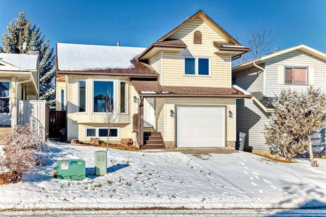 11 Cedargrove Way