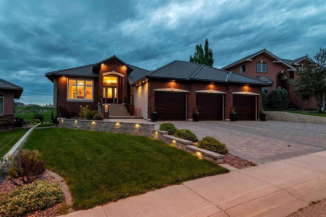 284 Desert Blume Drive