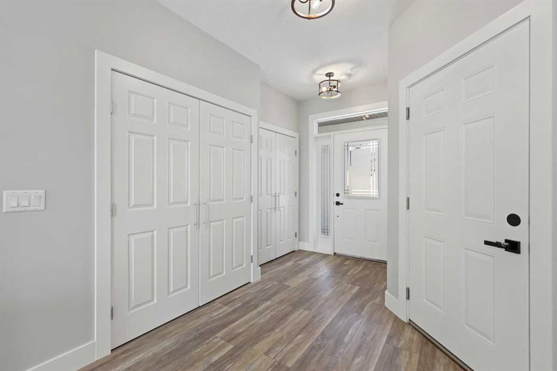 5 - 610 4 Avenue SW, Sundre, T0M1X0 | Image 2