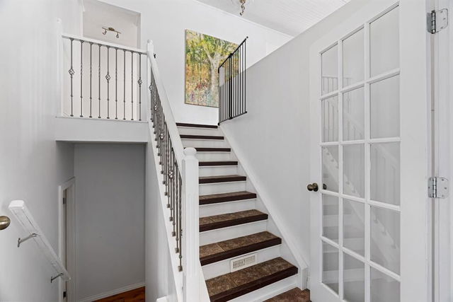 101 Berens Place