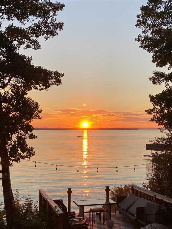 152 Jarvis Bay Drive, Jarvis Bay, T4S 1R8 | Image 2