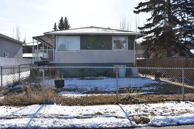 8543 Bowness Road