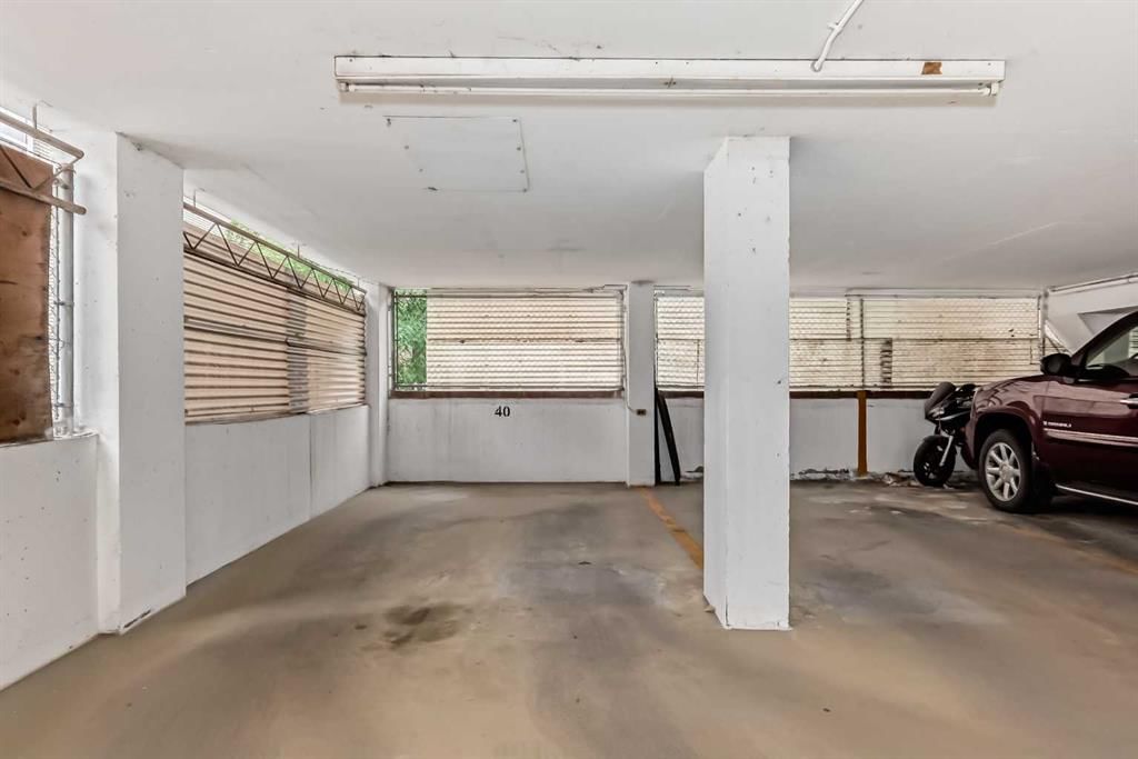 Listing Image 45