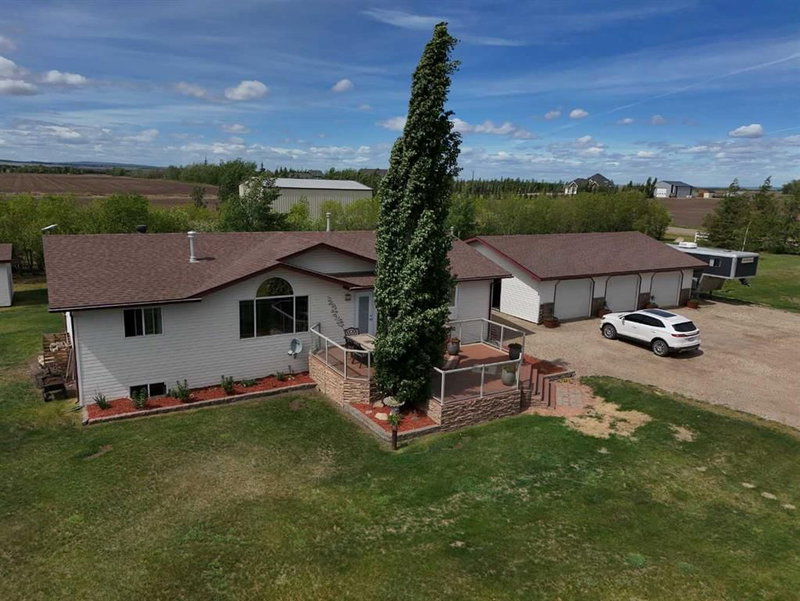 64033 Township Road 720, Grande Prairie, T8X 4K4 | Image 2