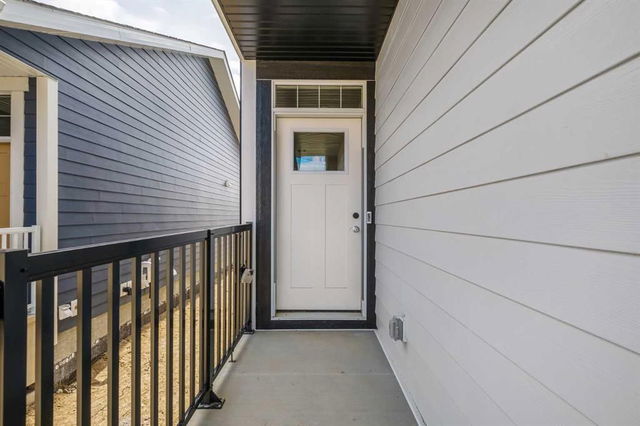 320 Magnolia Crescent