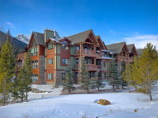 220 - 106 Stewart Creek Landing