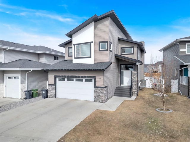 44 Vancouver Crescent