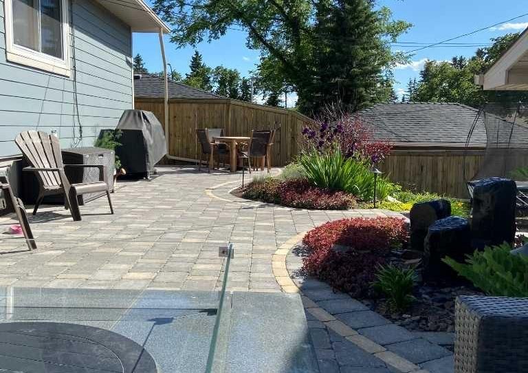 Listing Image 5