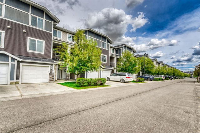 101 - 300 Marina Drive