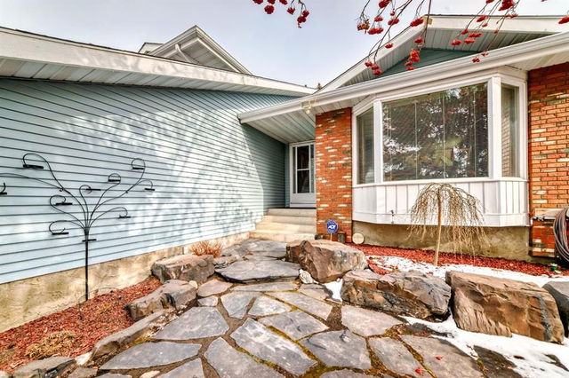 79 Hawksley Crescent