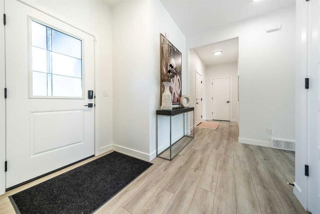 104 Amblefield Grove