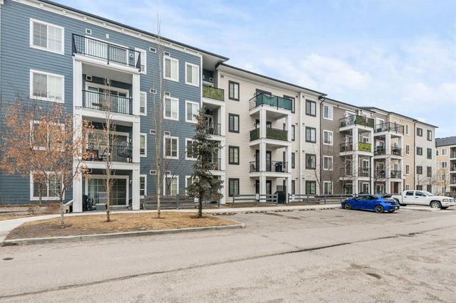 3304 - 215 Legacy Boulevard