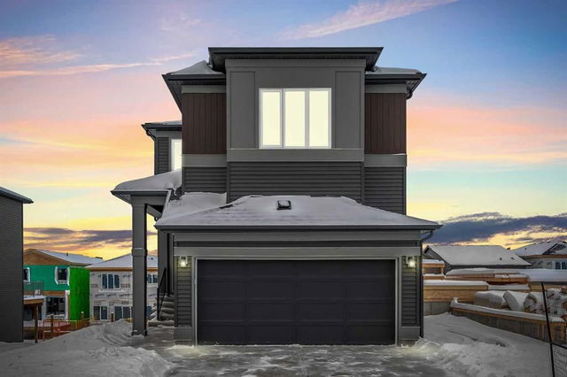 50 Lucas Place