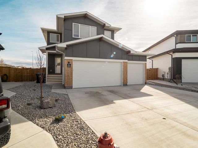 61 Goldenrod Place