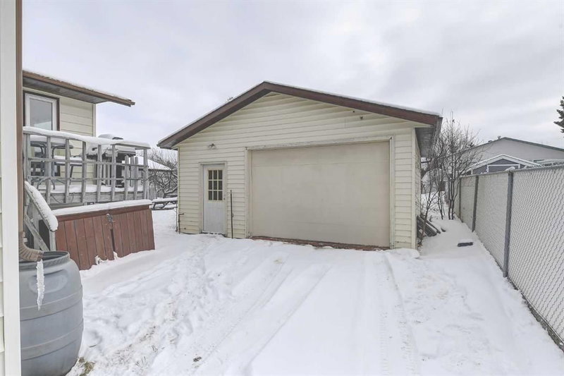 9405 124 Avenue, Grande Prairie, T8V 5Y6 | Image 3