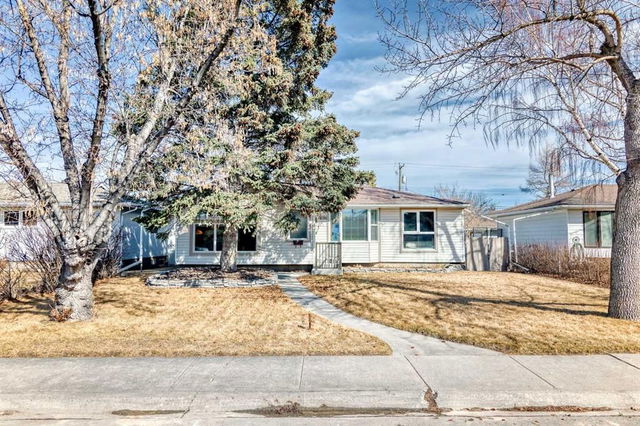 4052 Worcester Drive