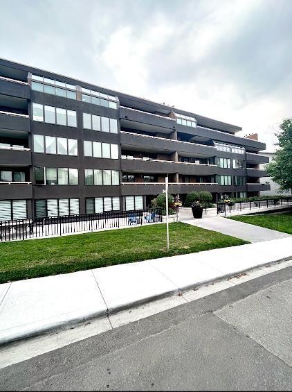 405 - 511 56 Avenue