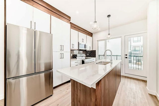 221 Sage Hill Rise