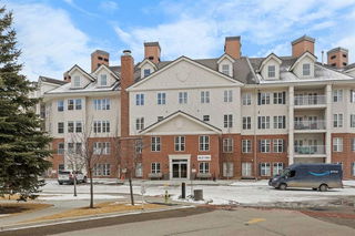 1216 - 151 Country Village Road