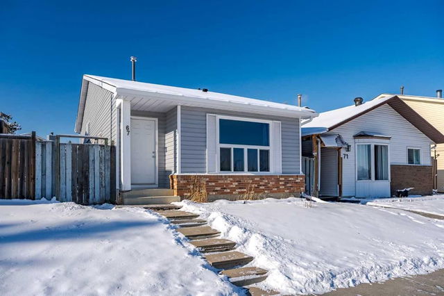 67 Sandstone Drive