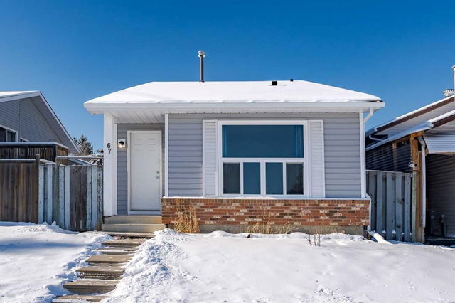 67 Sandstone Drive