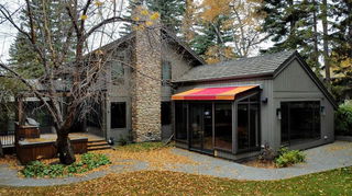 4 Baycrest Place
