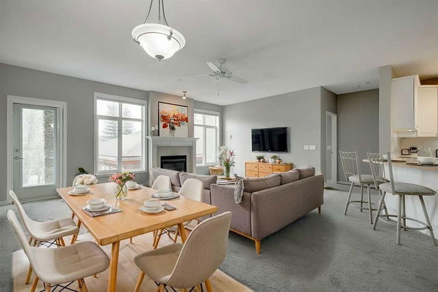 1211 - 1211 Lake Fraser Green