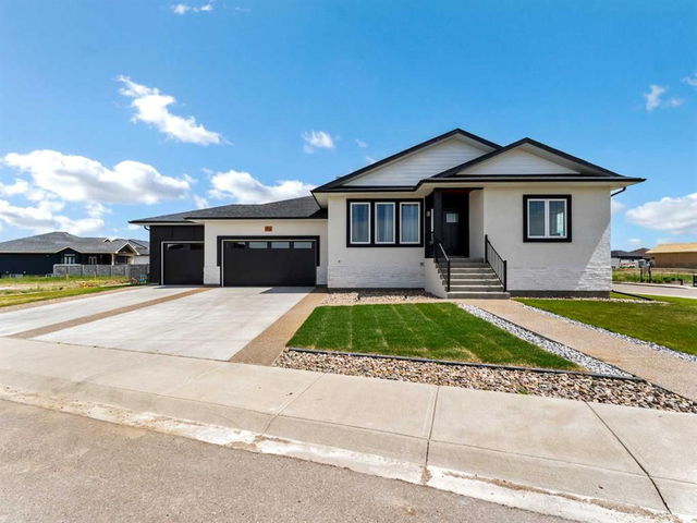 33 Dunes Way