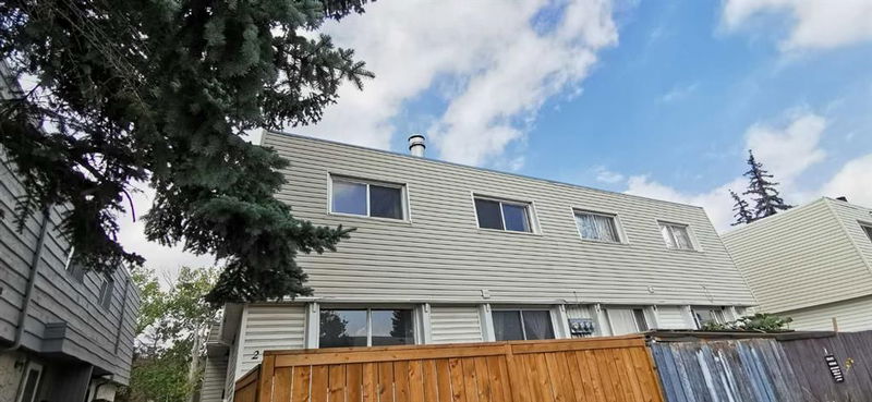 6424 4 Street NE #2, Calgary, Alberta
