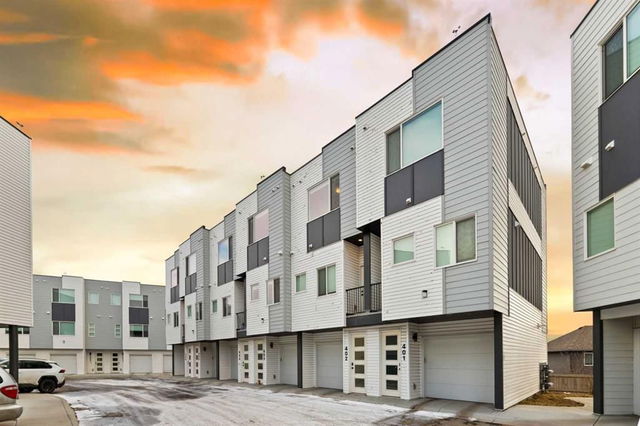 402 - 101 Panatella Square