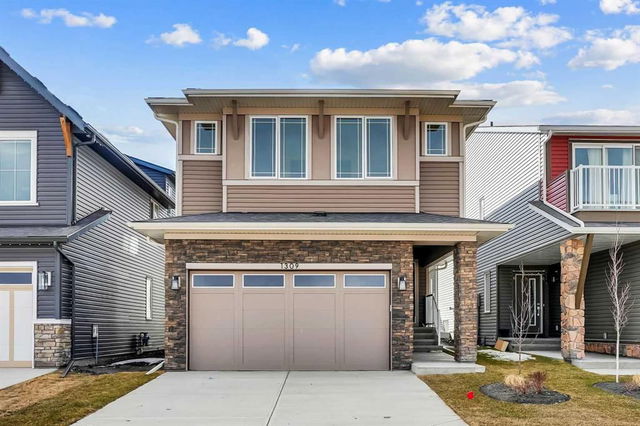 1309 Bayview Point