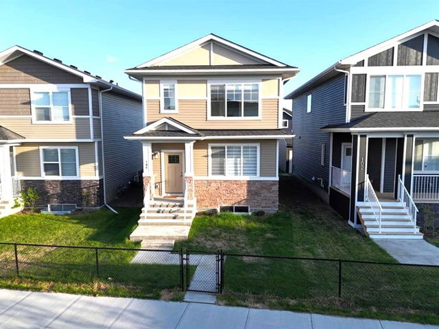 106 Dawson Harbour Grove