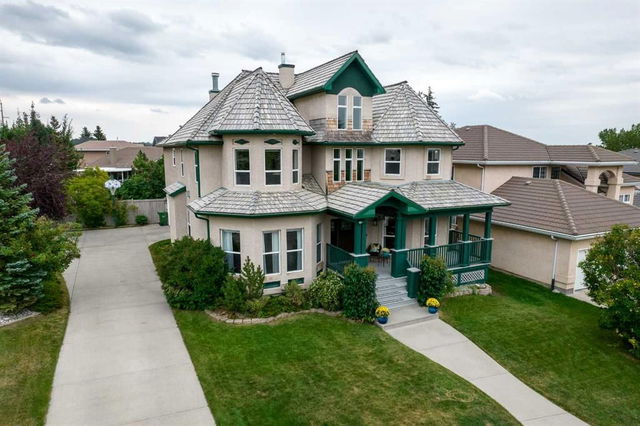 84 Hawkside Road