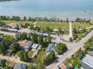 4003 Lakeshore Drive