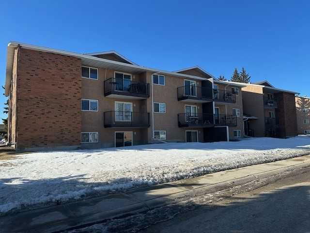 104 - 27 Bennett Street