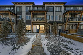 233 Savanna Walk