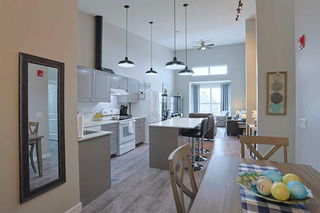 41 - 606 Lakeside Boulevard