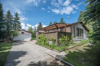 12 Parkland Boulevard