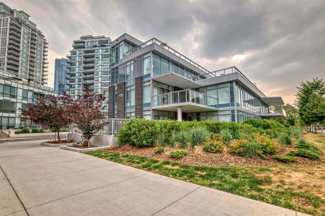 201 - 88 Waterfront Mews