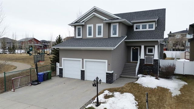 4 Garrison Circle